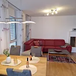 Bellevue 21 Φριντρισχάφεν